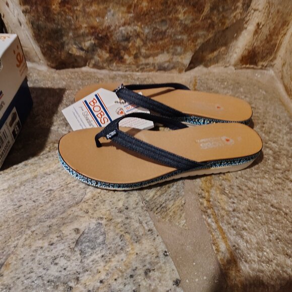Bobs from Skechers Sunkiss Star Fish Women's Flip Flops 8 NWT Color Denim - Picture 4 of 11